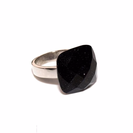svart sten ring